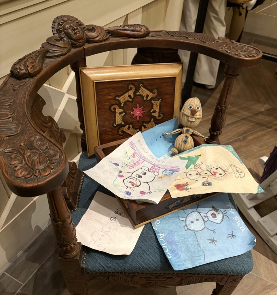 オラフの似顔絵と人形