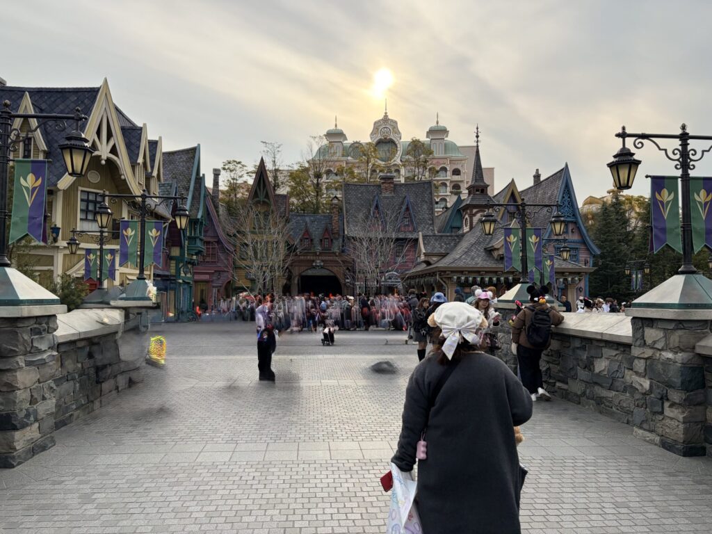 アナとエルサのアレンデール風景